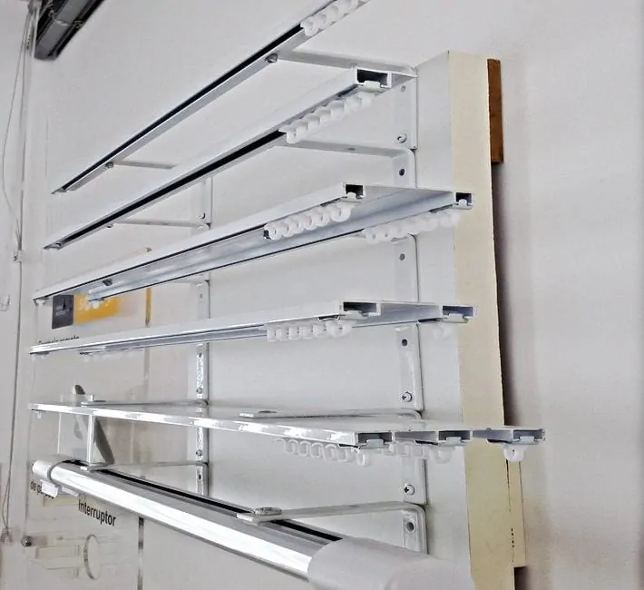 como instalar trilho suíço