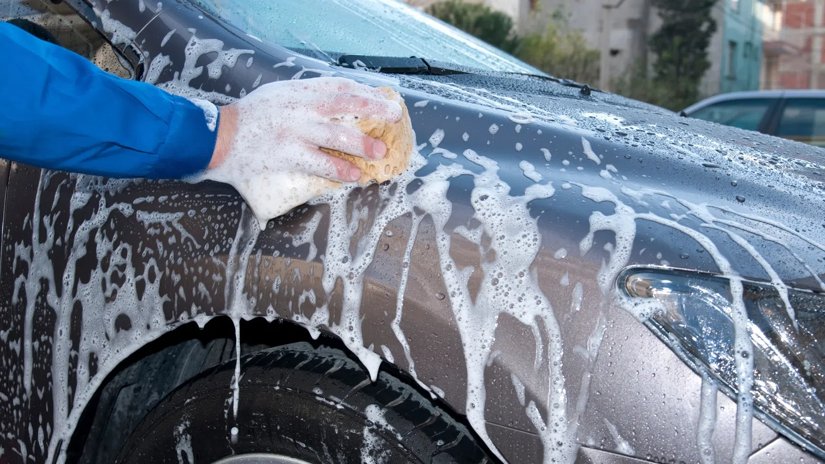 A Importância da Secagem Correta para o Brilho do Carro