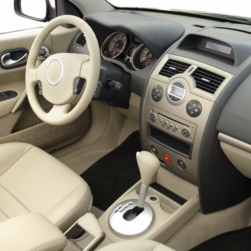 Guia Completo de Acessórios Baratos para Personalizar o Interior do Seu Carro