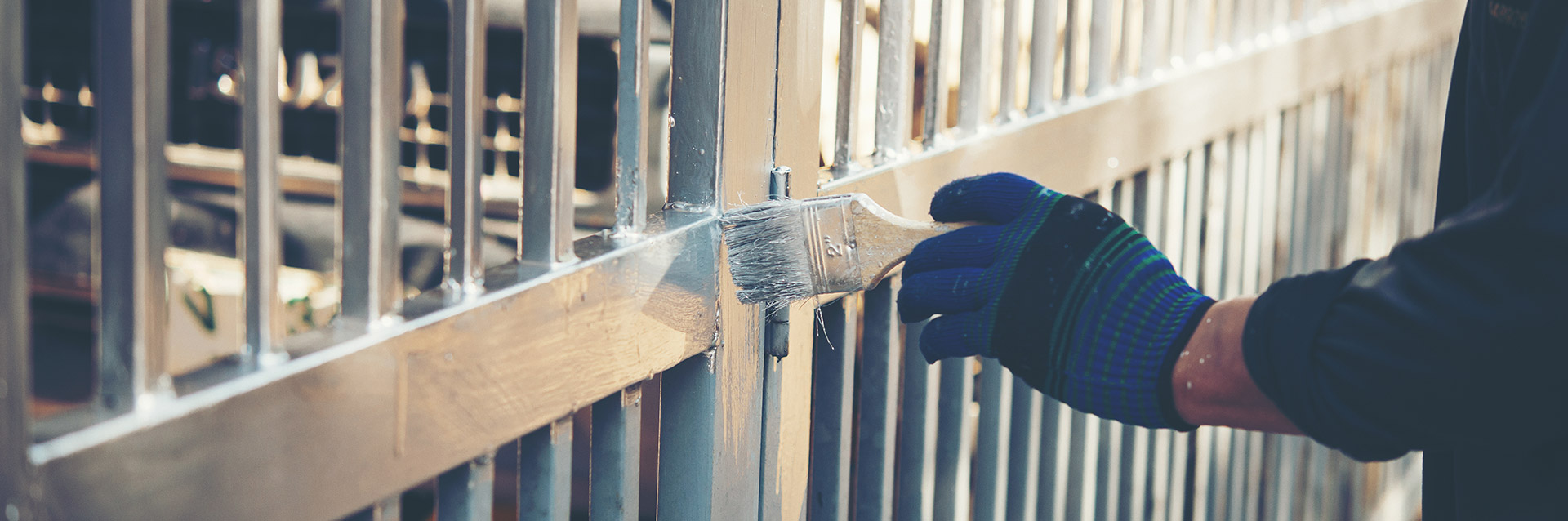 Diferenças entre pintar ferro e alumínio: Materiais e técnicas