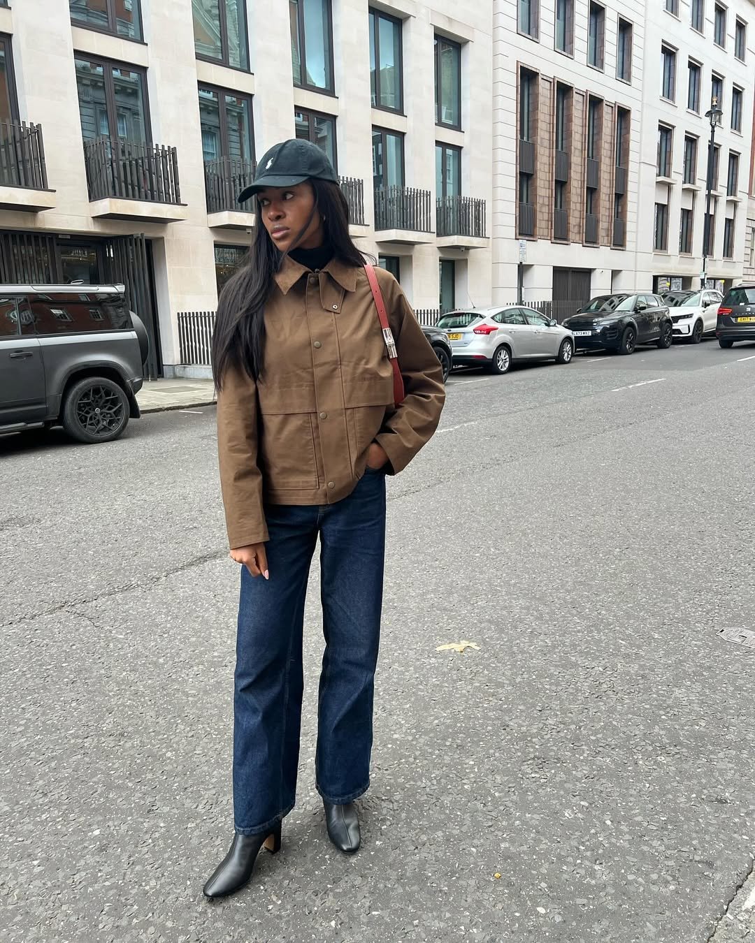 looks com bota cano curto e calça jeans