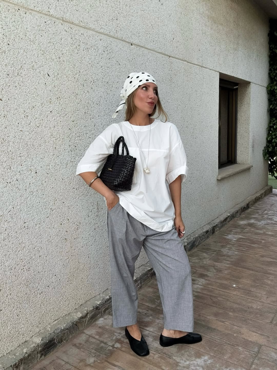 5 maneiras criativas de usar lenço na cabeça
Como usar lenço no cabelo: guia completo para iniciantes
Turbante de lenço: passo a passo para um look elegante
Lenço na cabeça: dicas para não escorregar e durar o dia todo
Estilos de lenço na cabeça para cada ocasião