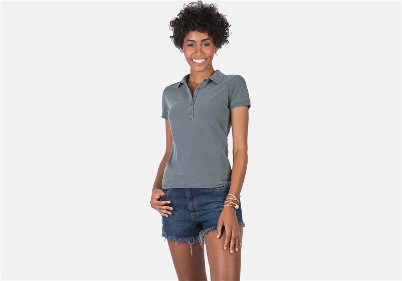 looks com camisa polo feminina para trabalho