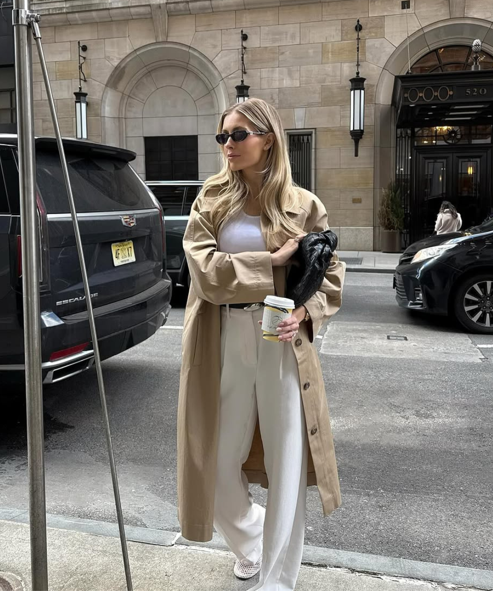 Trench coat bege com cinto