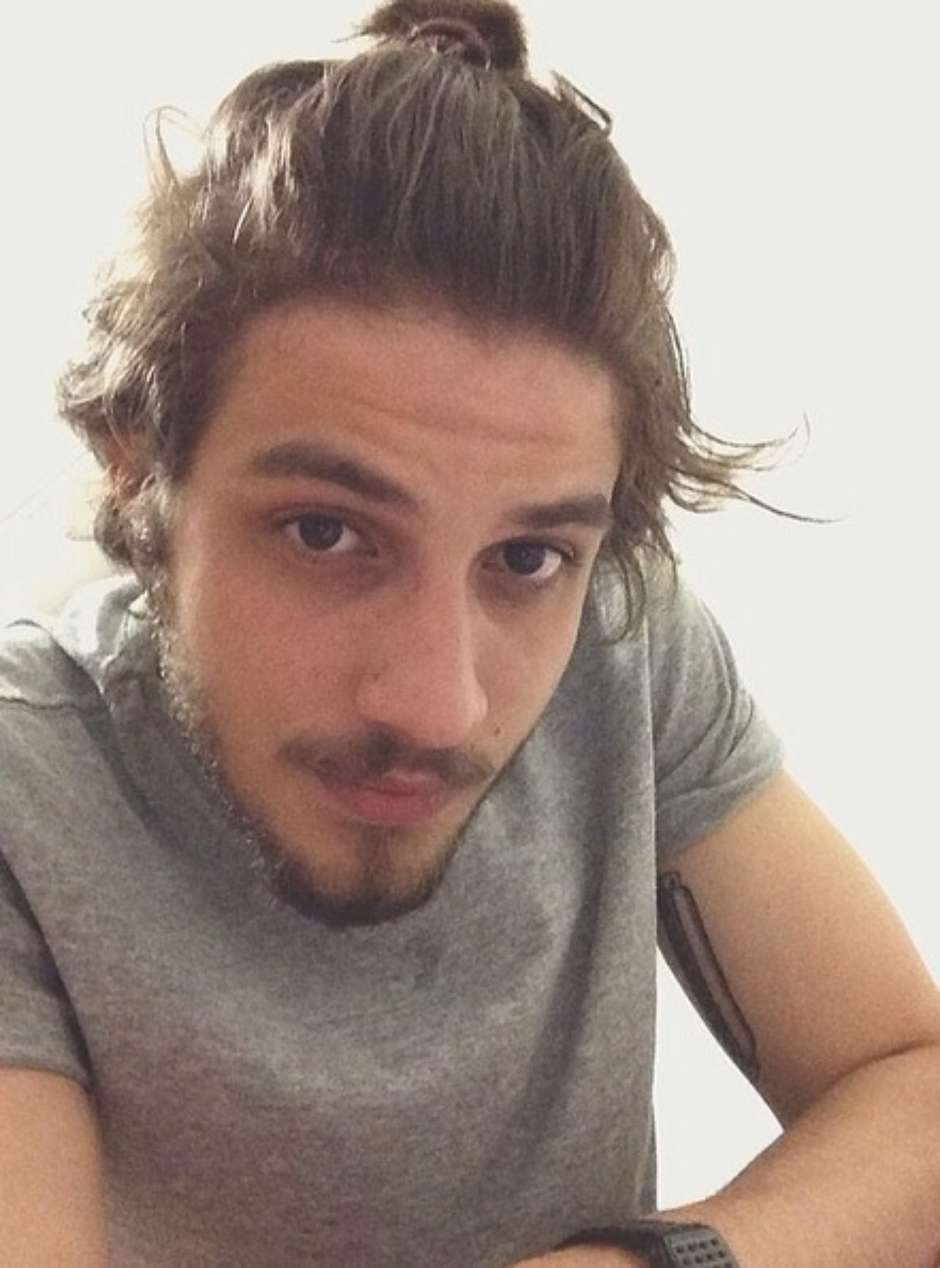 Coque Samurai e Undercut: A combinação perfeita para um visual moderno