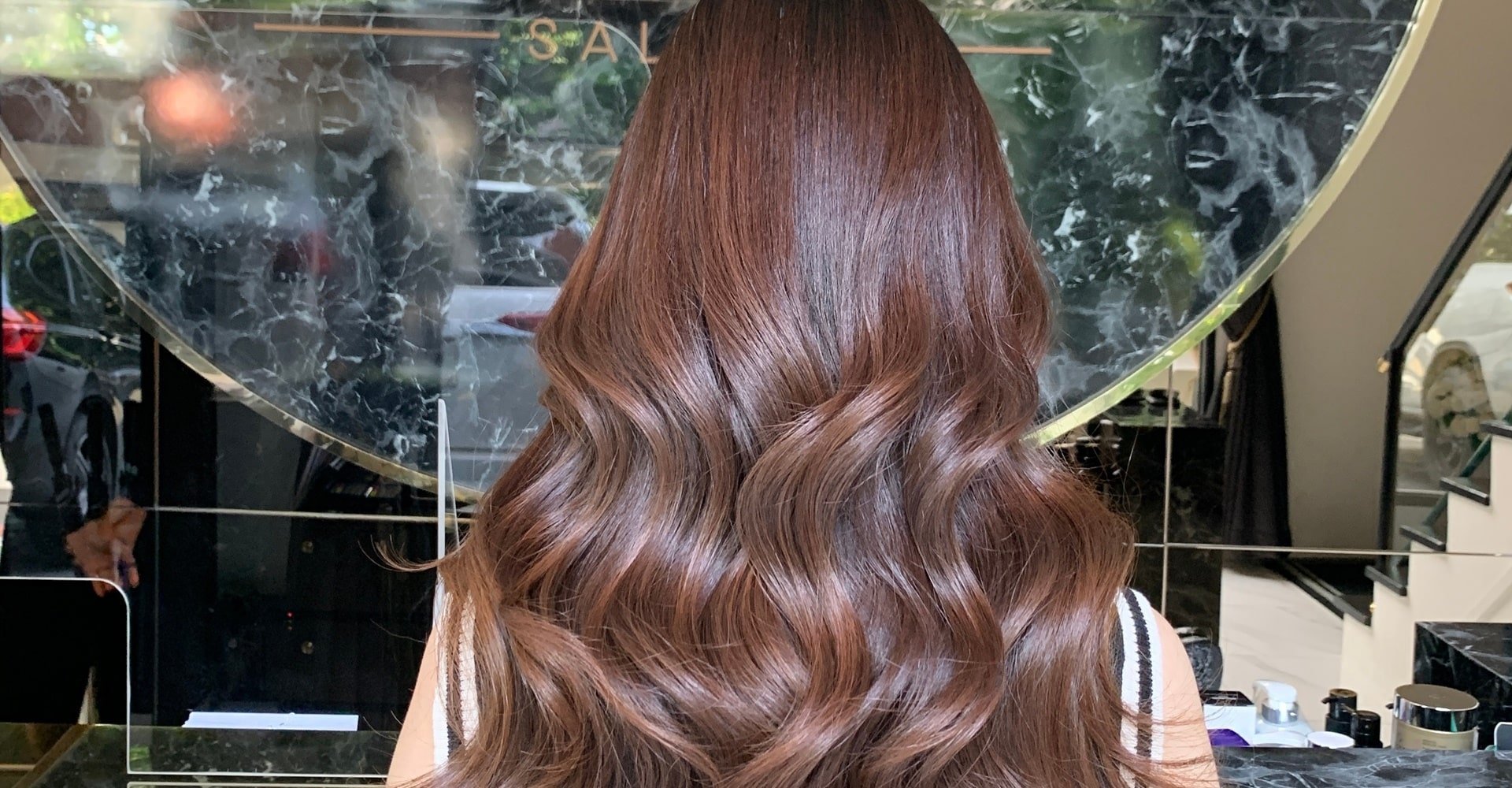 Chocolate Dourado: O Guia Completo para um Cabelo Iluminado
