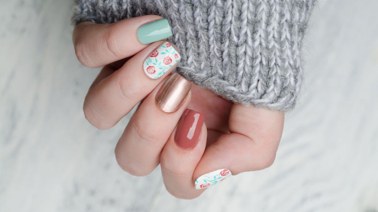 marrom chocolate vs preto qual cor de unha escolher