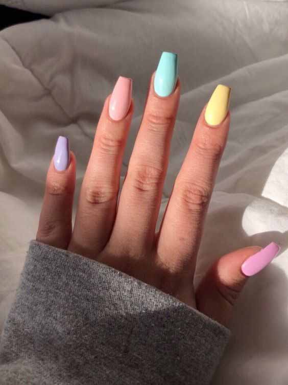 esmalte nude elegante