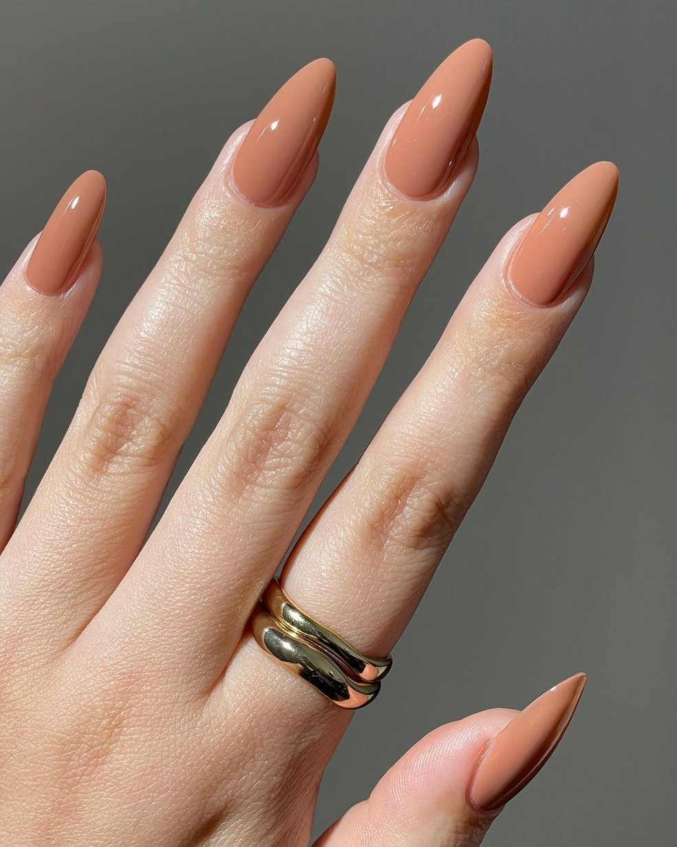 como fazer francesinha moderna com esmalte claro