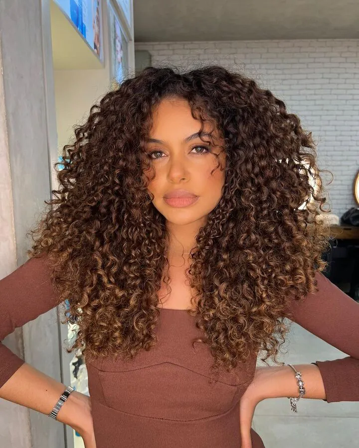 Cores De Cabelo Que Combinam Com Pele Morena