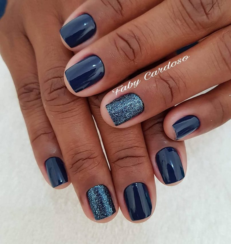 Como escolher o esmalte vermelho perfeito para seu tom de pele morena