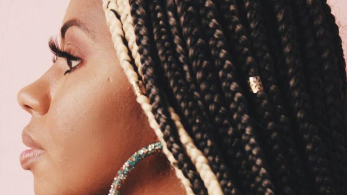 melhores cores de trança para pele negra