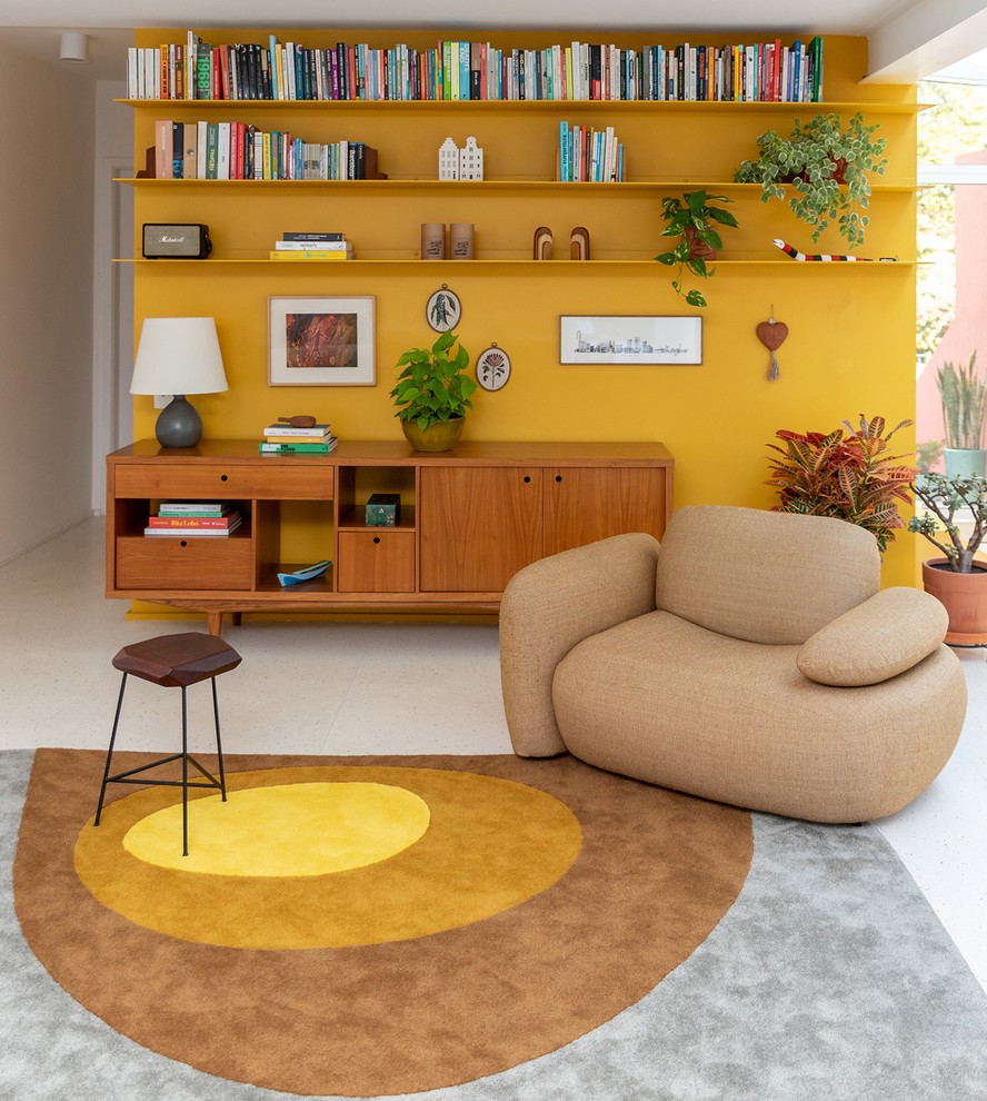 combinação amarelo mostarda e cinza decoração