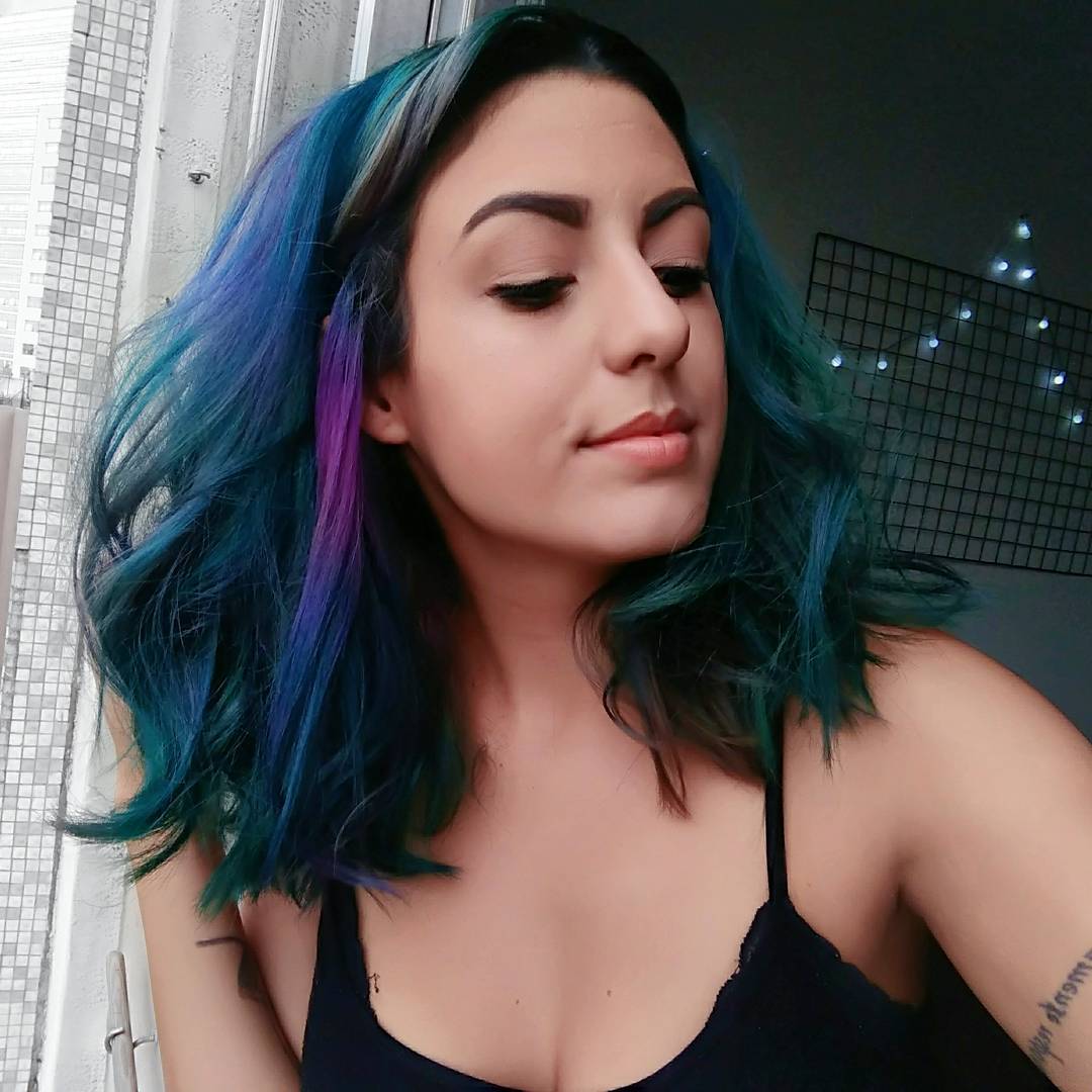 corte cabelo médio liso com franja