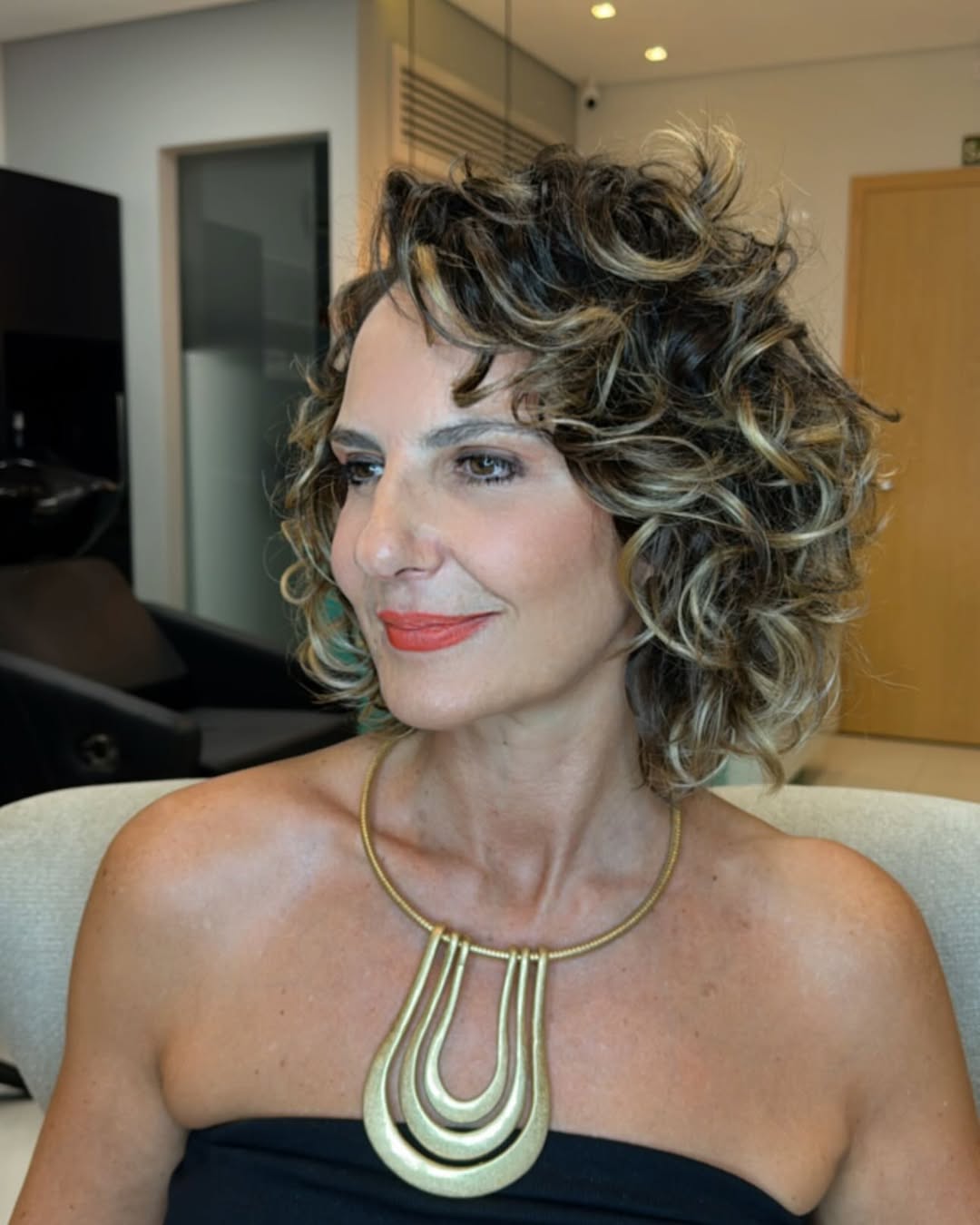 pixie cut para cabelo ondulado