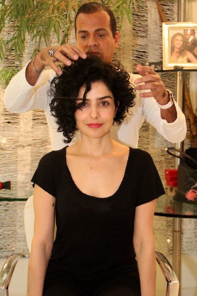 corte curto feminino ondulado