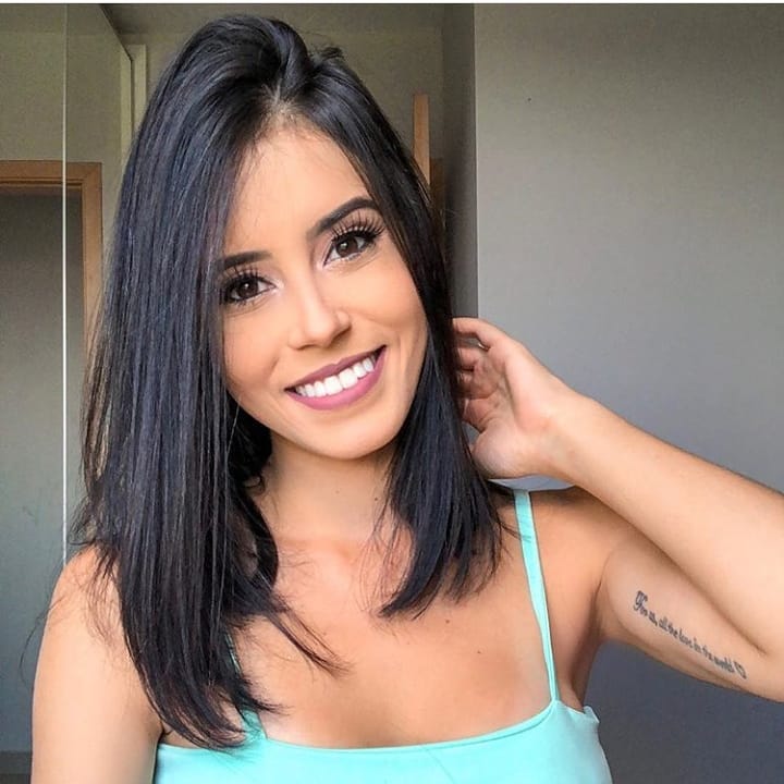 corte liso para afinar rosto
