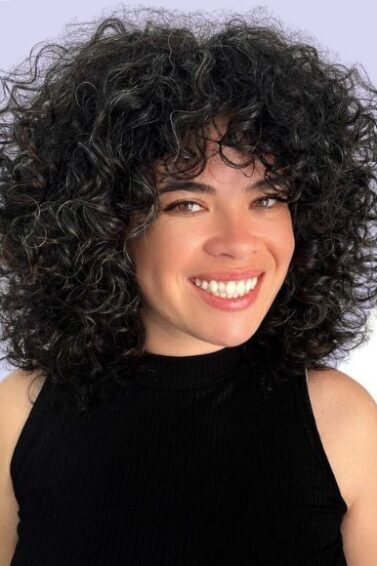 inspiração corte de cabelo cacheado longo