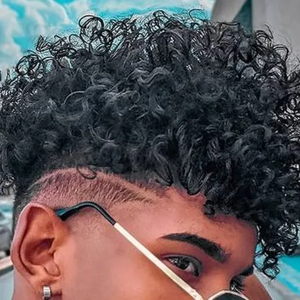 inspiração corte de cabelo cacheado longo