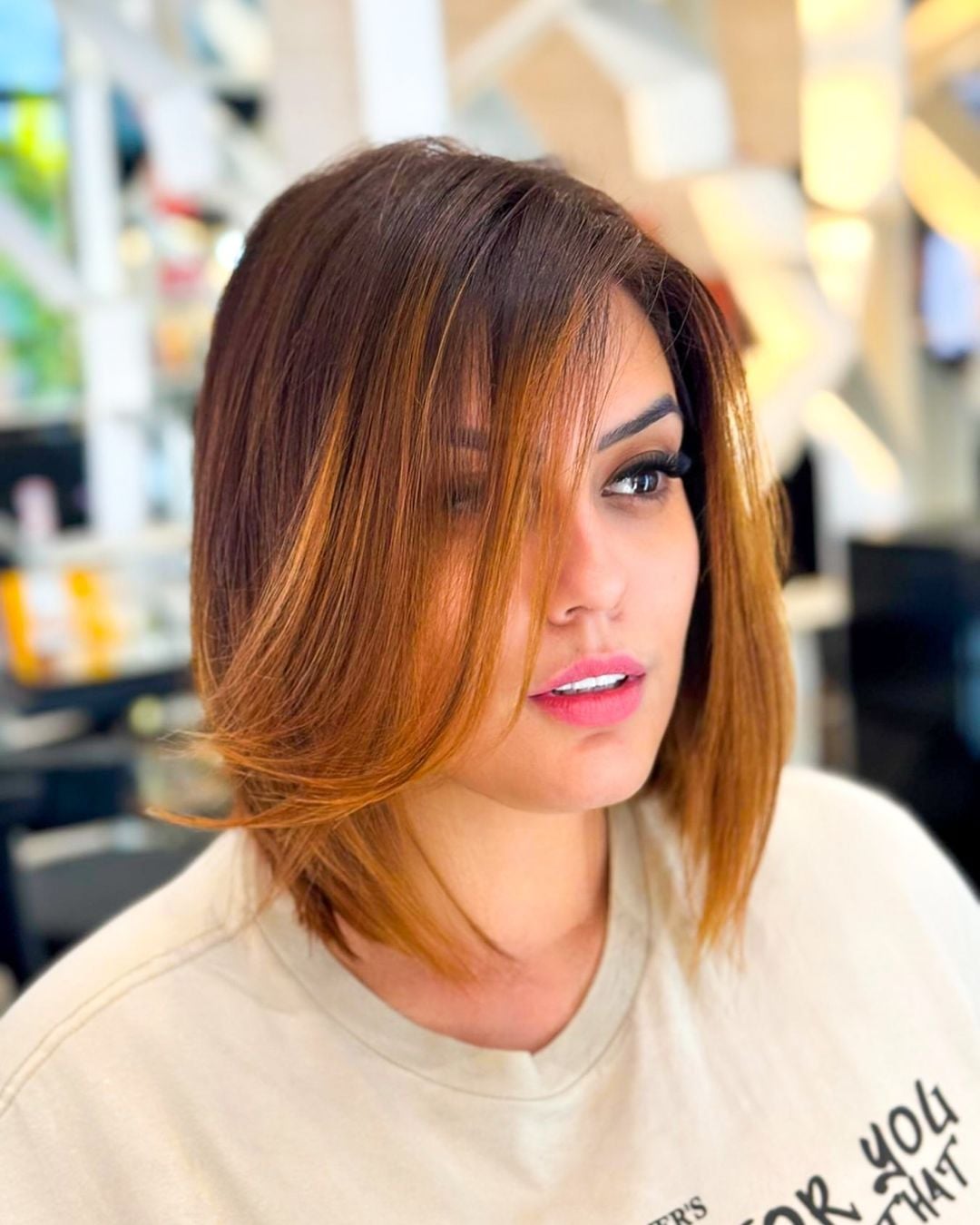 corte de cabelo para rosto redondo ombro