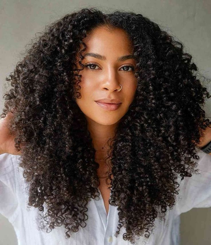 corte de cabelo afro feminino para quem busca estilo