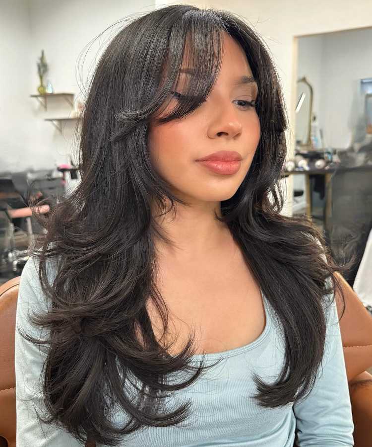 como manter o corte de cabelo longo com camadas perfeito