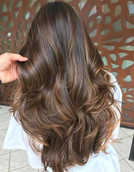cabelo longo com movimento 2026