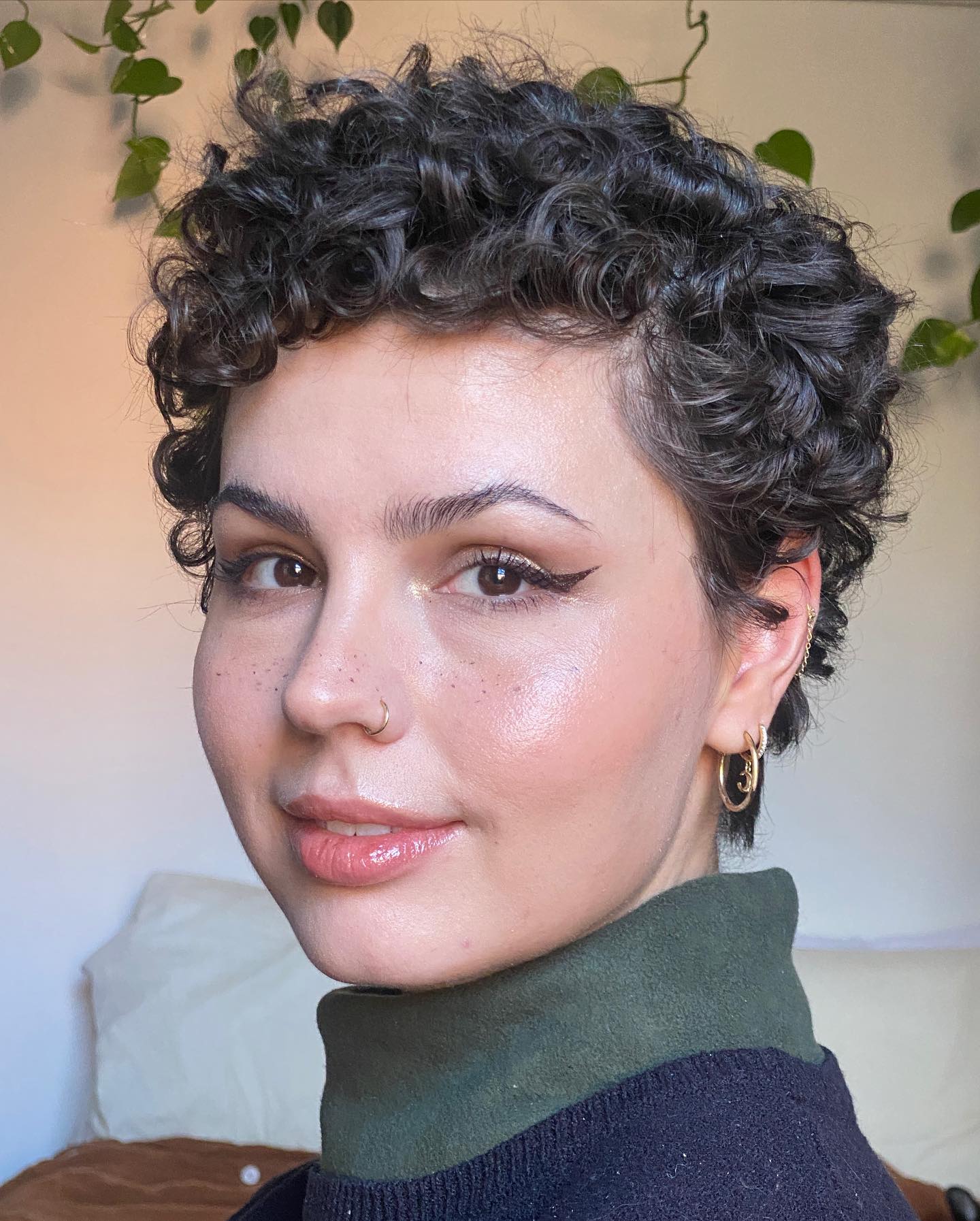 franja desfiada para rosto redondo