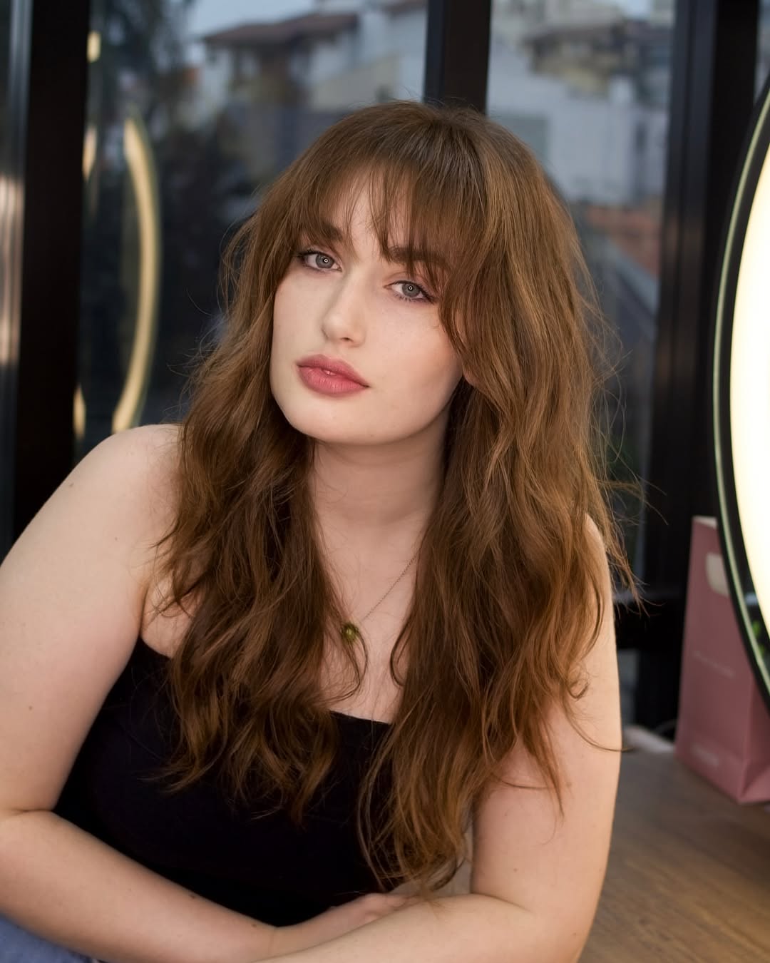 corte em camadas longas para afinar o rosto