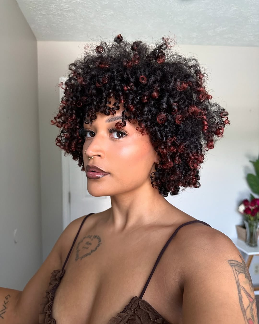 como estilizar corte em camadas médio para festas