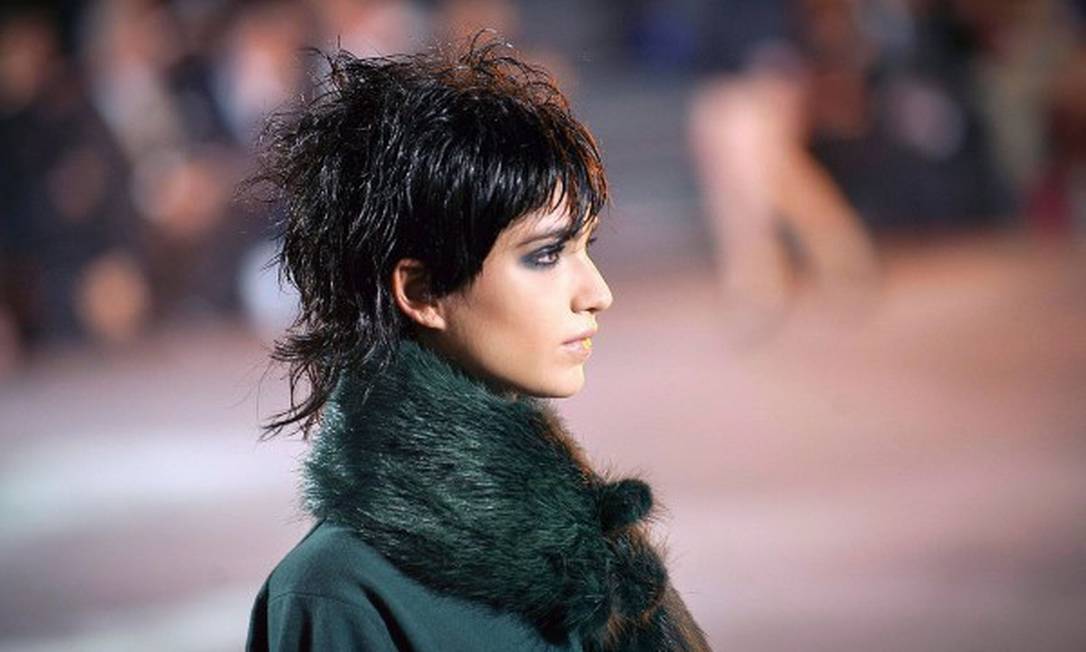 como estilizar um mullet cacheado para o dia a dia