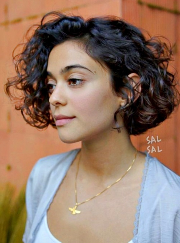 corte reto cabelo cacheado sem camadas