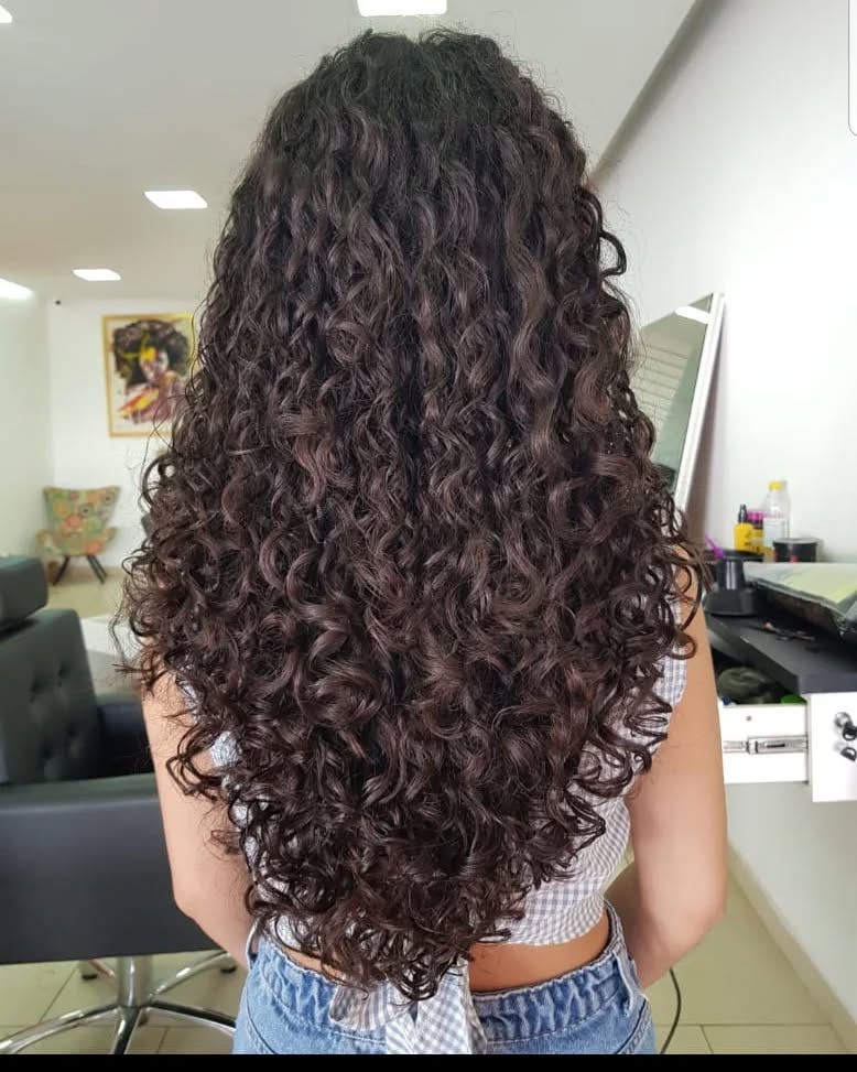 cortes de cabelo cacheado feminino longo