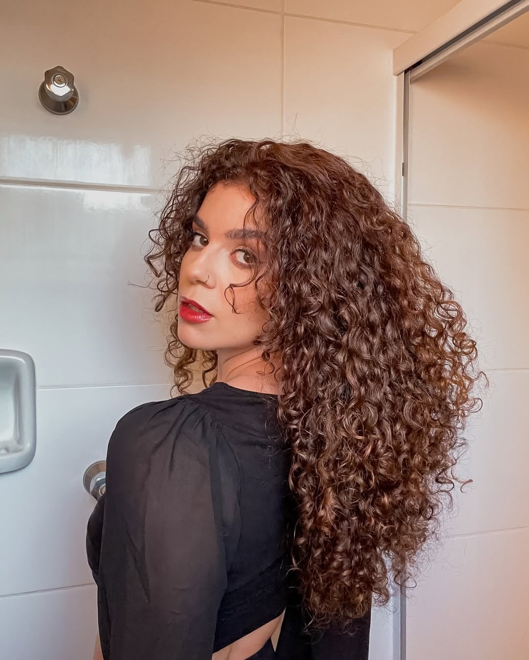 como escolher o melhor corte para cabelo cacheado longo