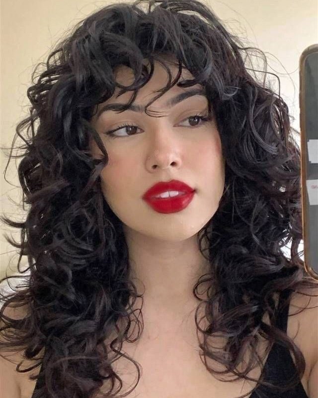 erros comuns ao cortar cabelo cacheado longo