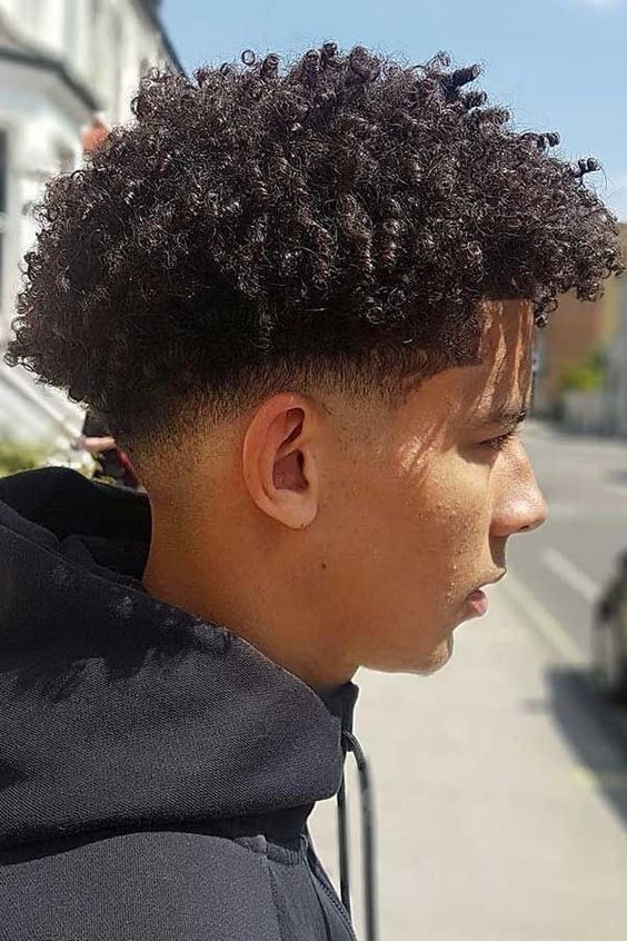 corte de cabelo crespo para pele negra