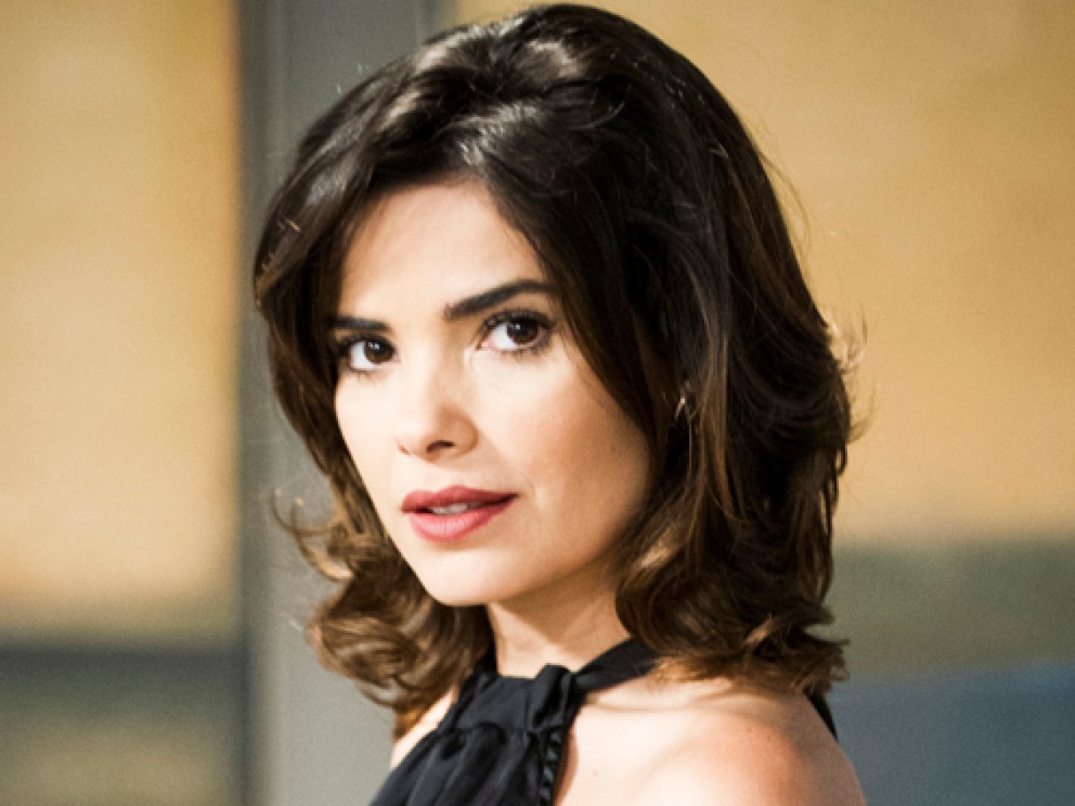 Manutenção Essencial para Cabelos na Altura do Ombro: Dicas de Profissionais