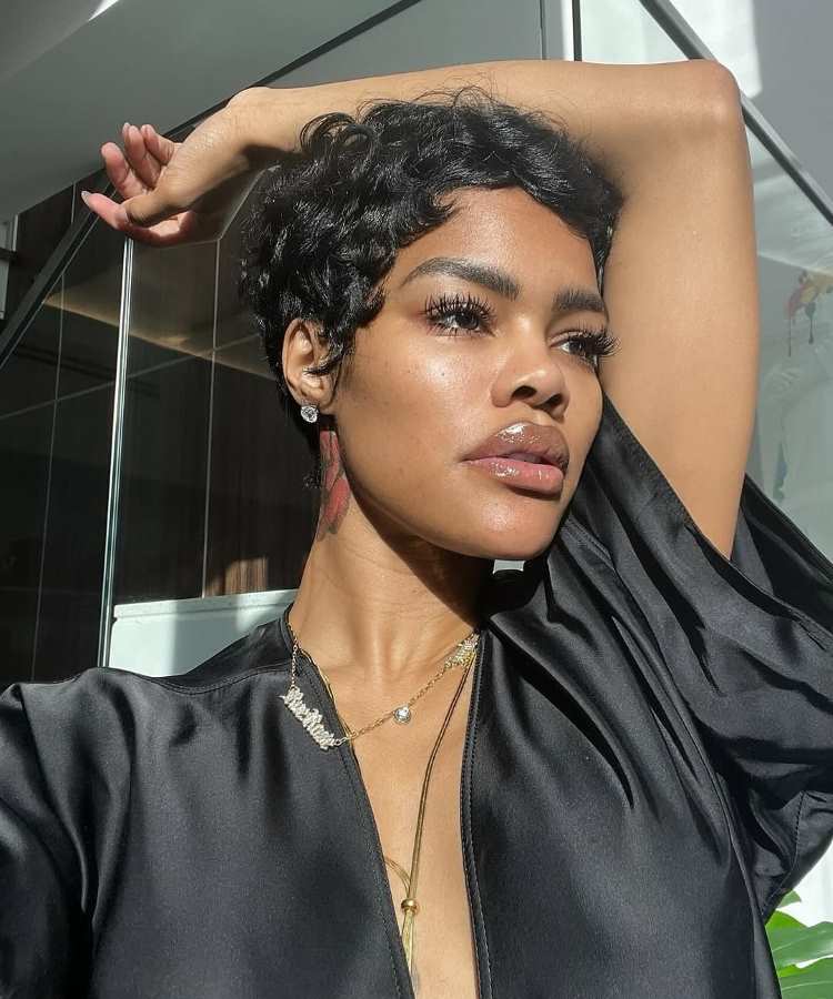 erros comuns ao cortar cabelo ondulado curto