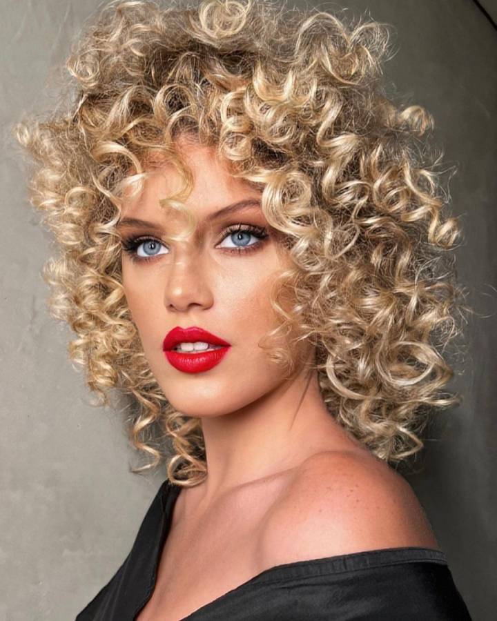 corte pixie para cabelo ondulado curto