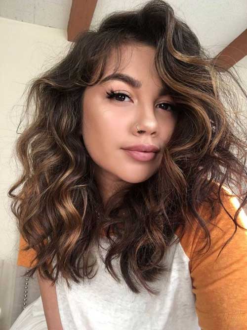 erros comuns ao cortar cabelo ondulado em casa