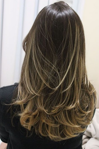 corte com franja cabelo longo liso