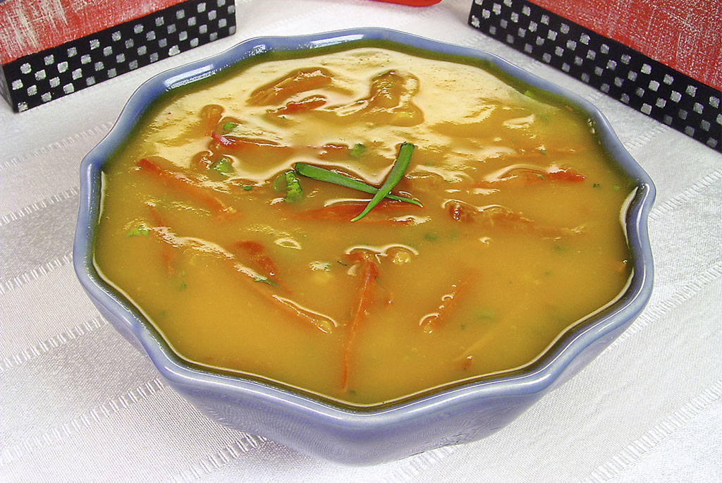 Acompanhamentos Ideais para Servir com Seu Creme de Cenoura