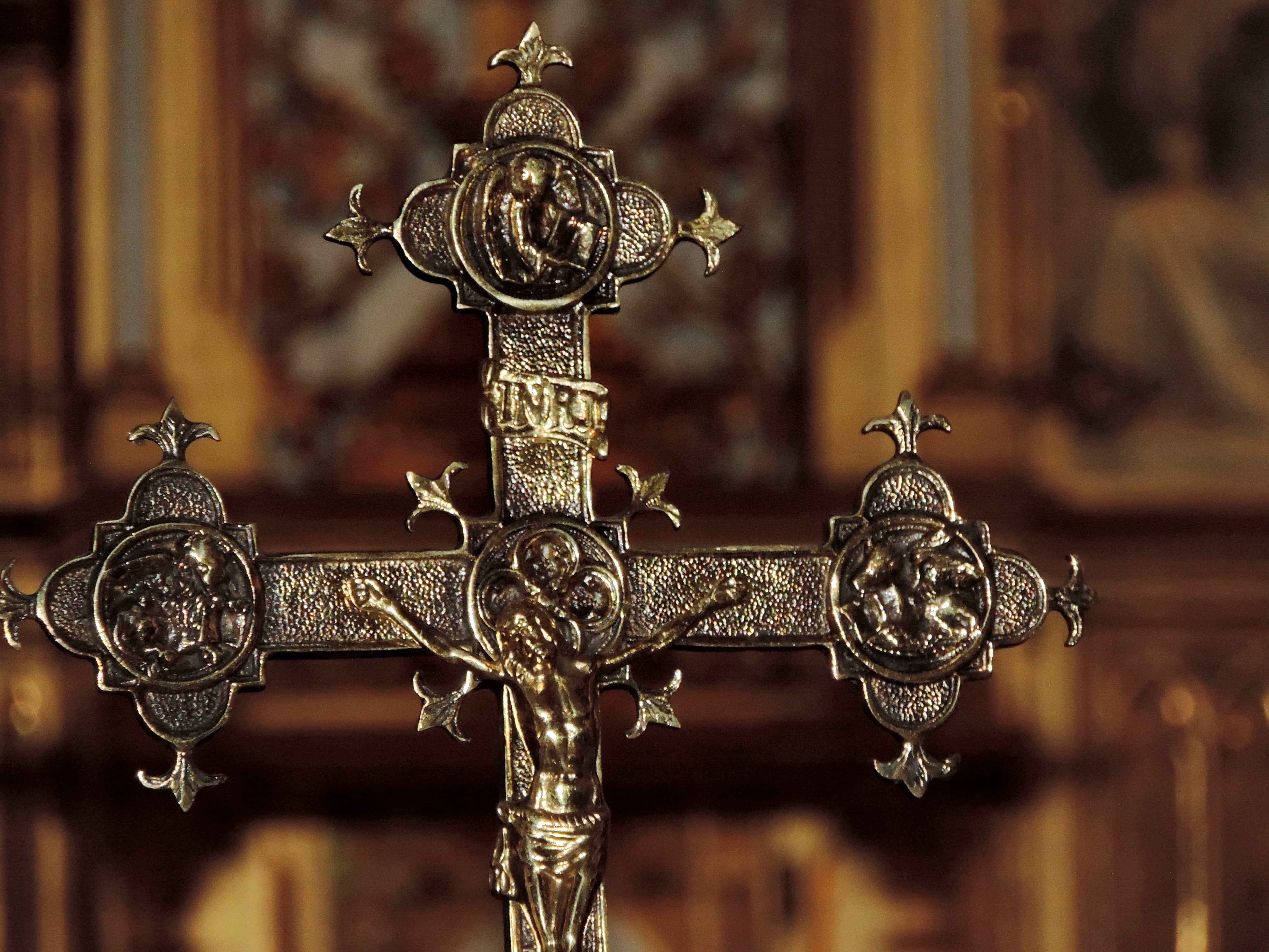 decoração de páscoa igreja cruz