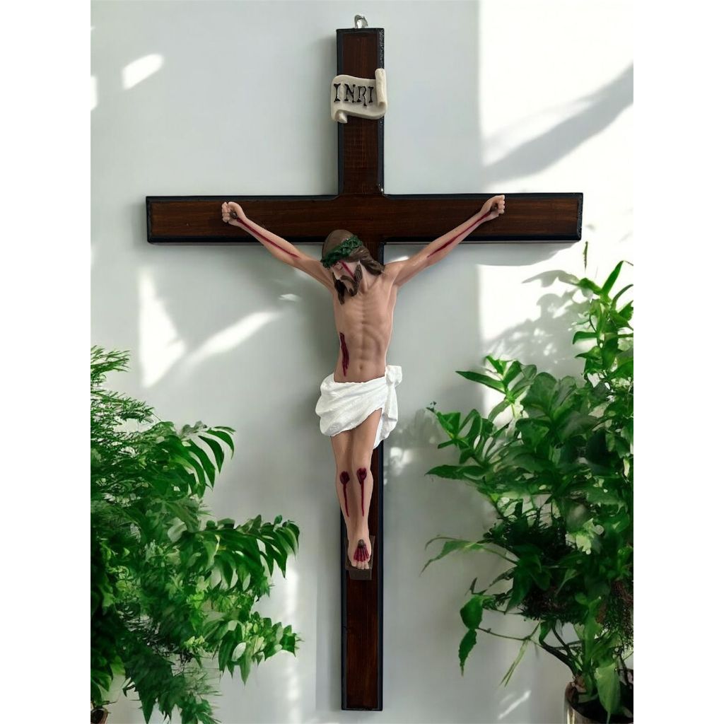 decoração de casamento igreja cruz