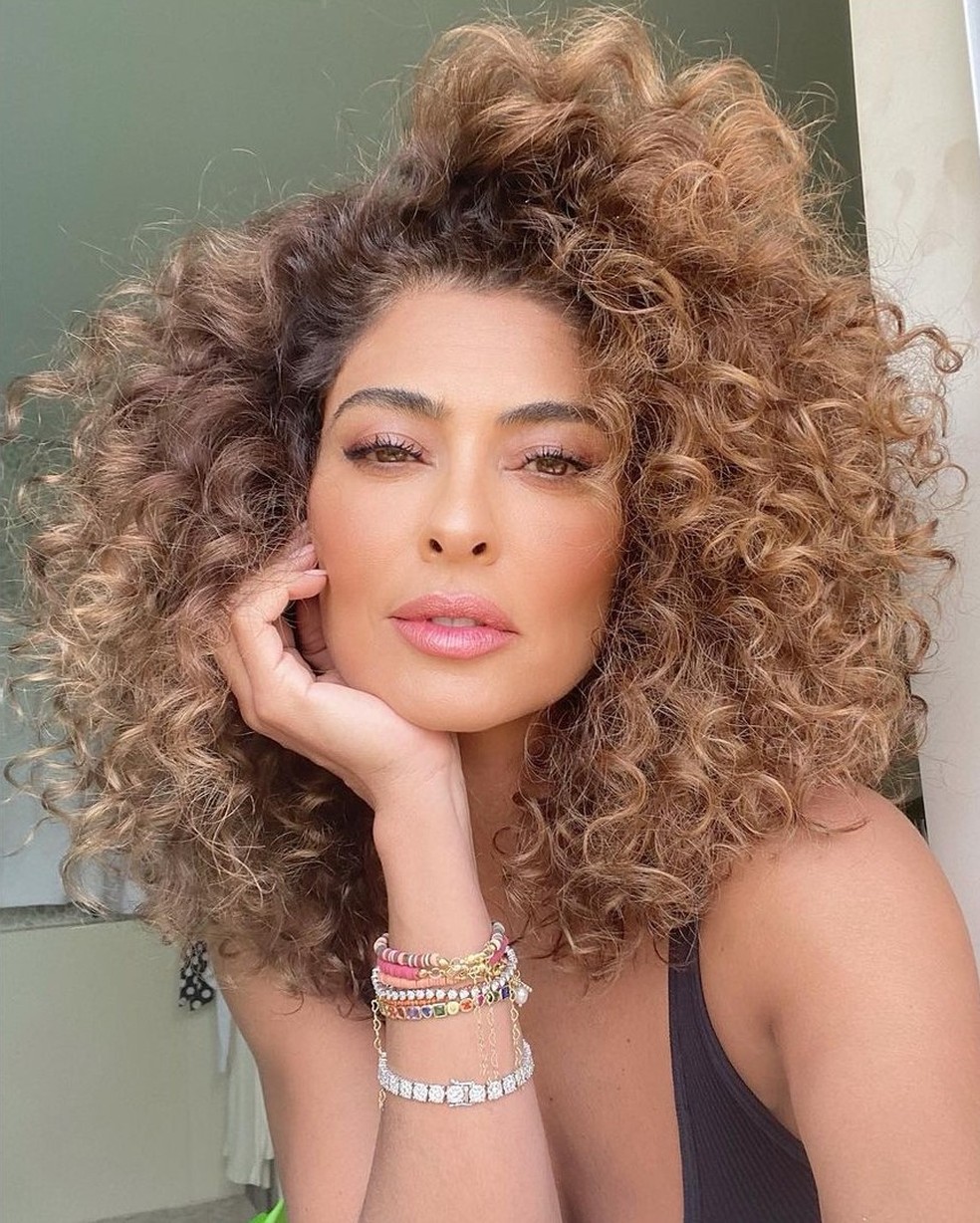 Mitos e Verdades sobre a Curvatura do Cabelo: O Que Você Precisa Saber