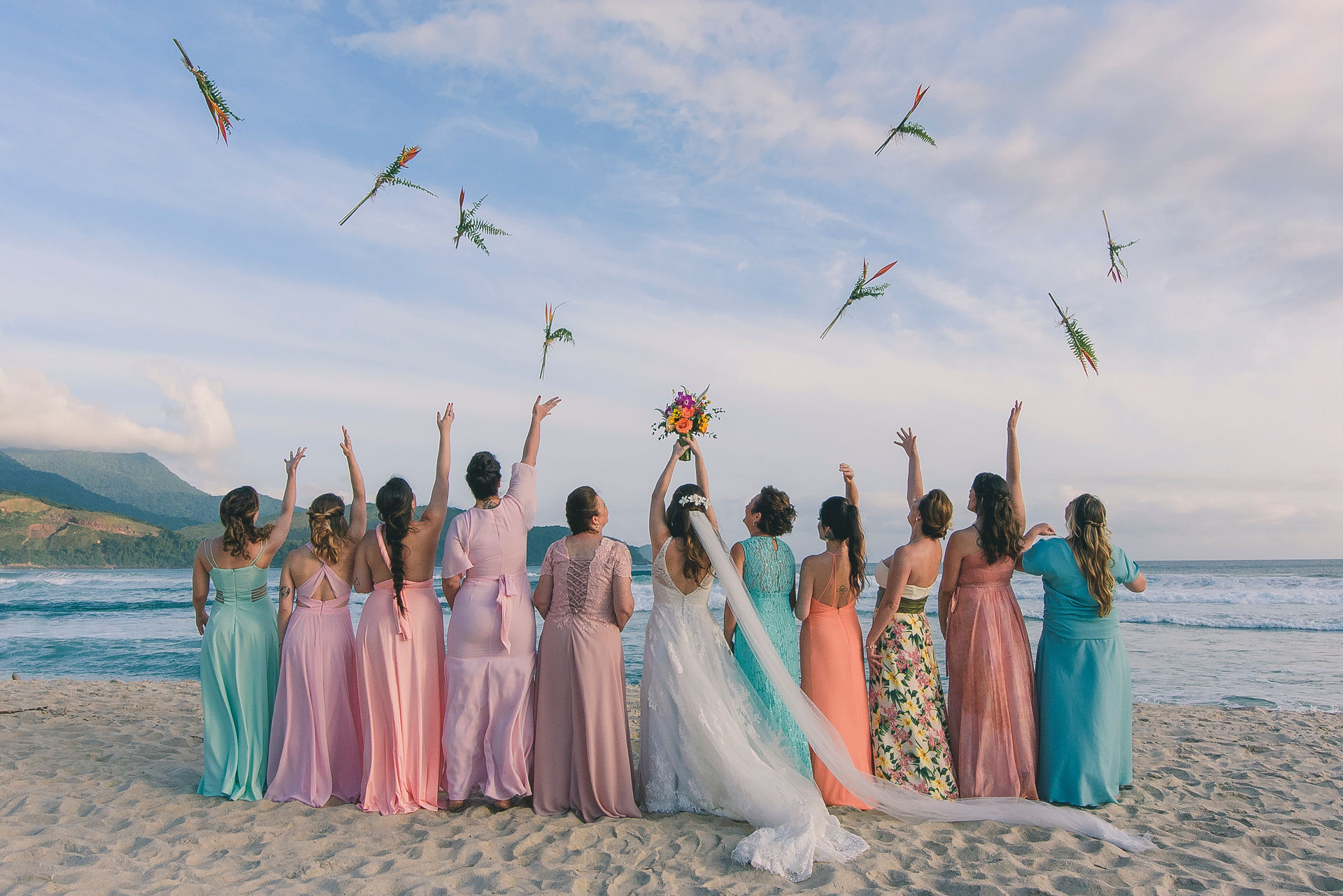 custo decoração casamento praia simples barato