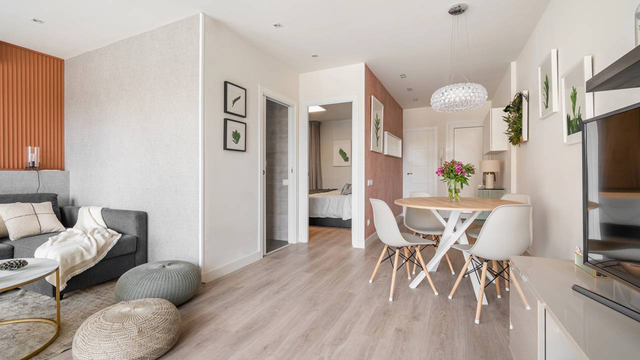 Quando contratar um pintor profissional vs. fazer você mesmo