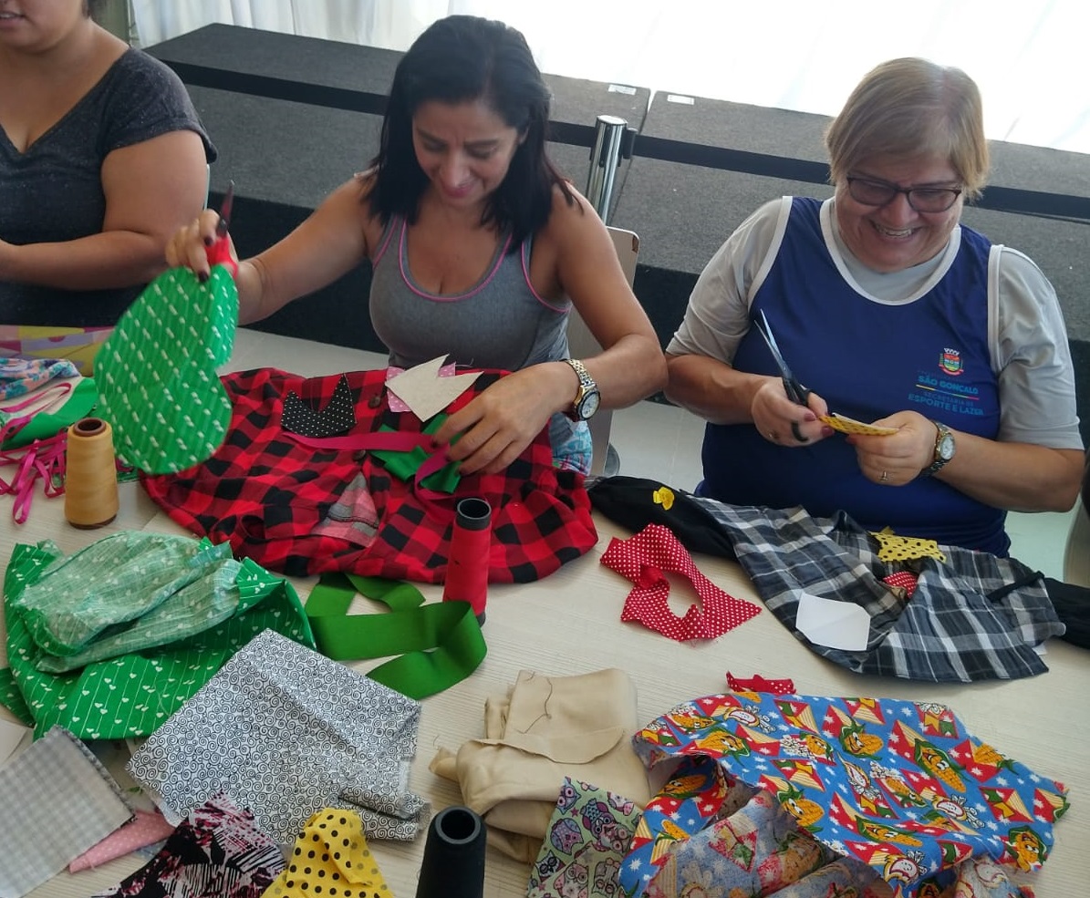 Aplicativos de Customização: Visualize Seus Looks Antes de Criar