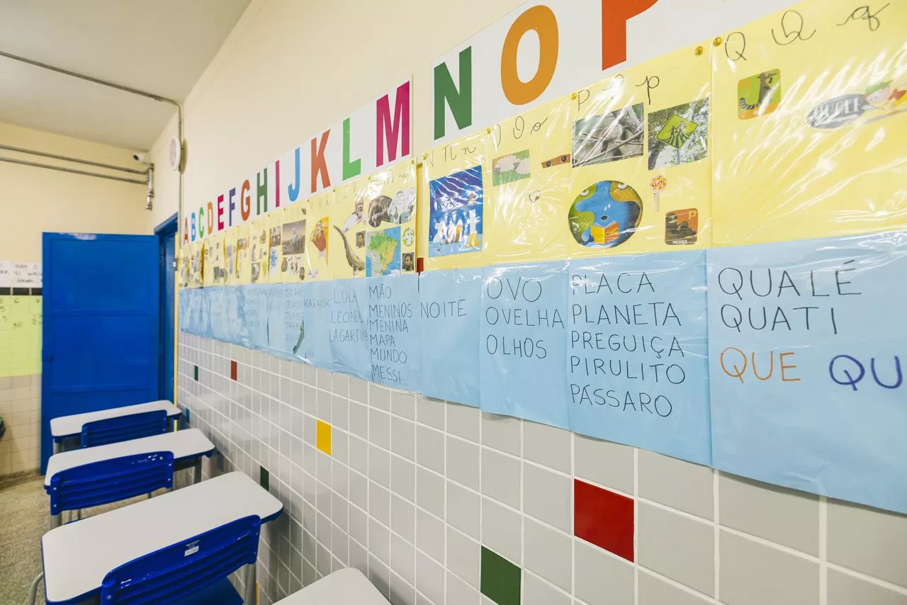 decoração ambiente alfabetizador