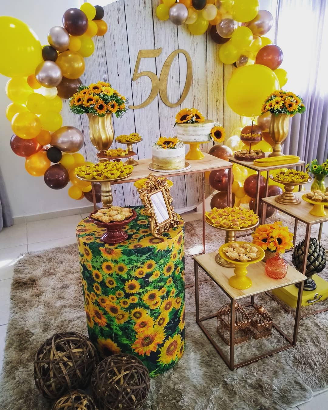 ideias de decoração para festa de 50 anos de mulher